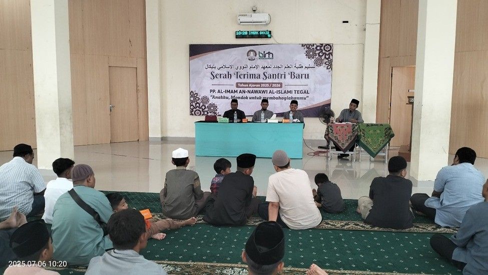 Serah Terima Santri Baru Pondok Pesantren Al-Imam An-Nawawi Al-Islami Tegal Tahun Ajaran 2026/2027